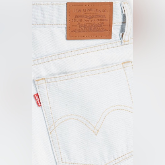 Levi’s Wedgie Straight Fit Women’s Jeans - Picture 8 of 14